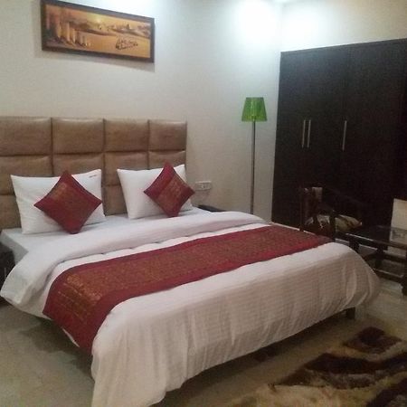Hotel Smart Inn 2 New Delhi Extérieur photo