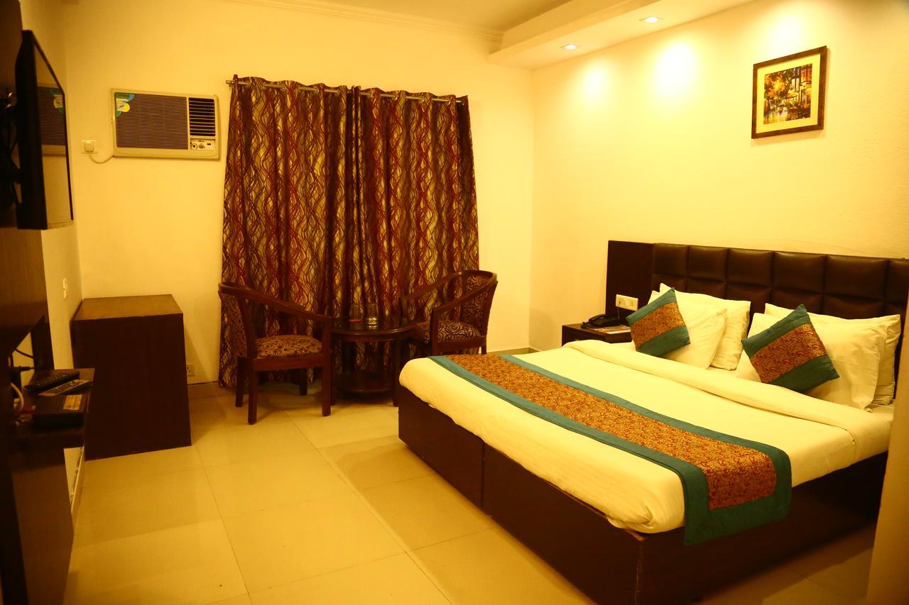 Hotel Smart Inn 2 New Delhi Extérieur photo