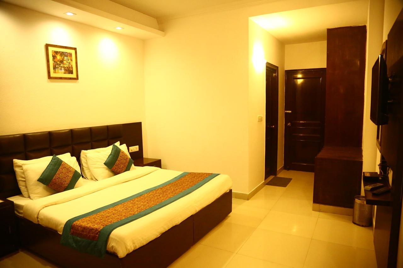 Hotel Smart Inn 2 New Delhi Extérieur photo
