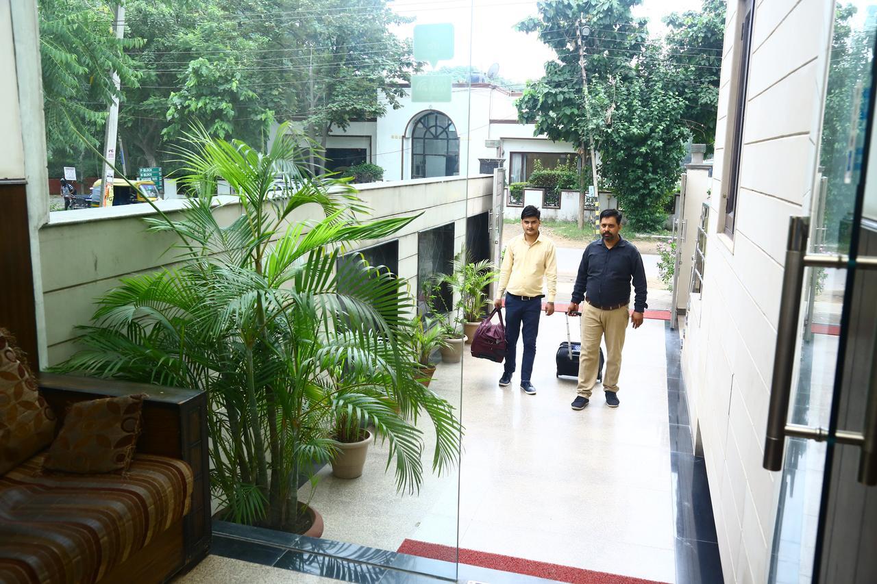 Hotel Smart Inn 2 New Delhi Extérieur photo