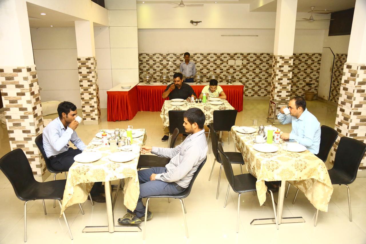 Hotel Smart Inn 2 New Delhi Extérieur photo